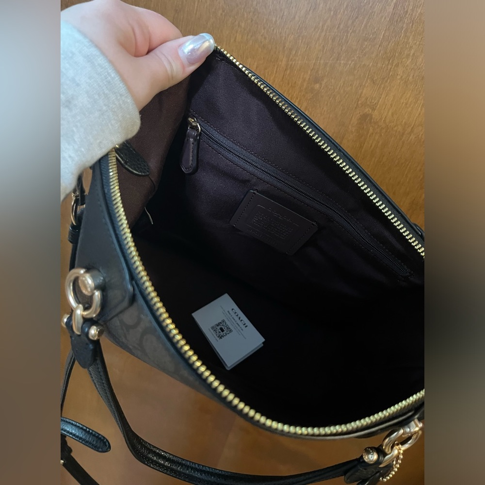 Authentic Coach Purse - Picture 3 of 3